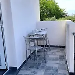 Dimora Ulivi B דירה